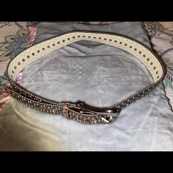 Guess Bling Brown Rhinestone Belt size large EUC - Picture 3 of 3
